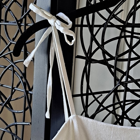 GB Size Small White Linen Blend Spaghetti Strap Dress Ruffle Hem NWT - Picture 2 of 12